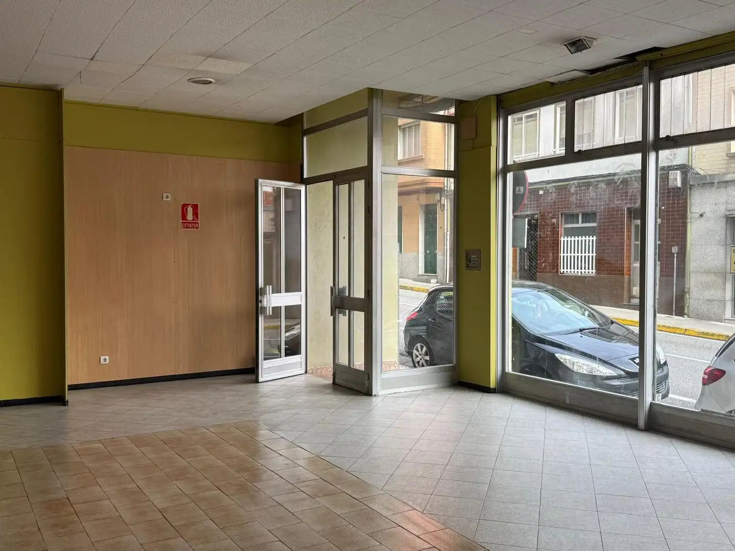 Commercial properties for sale in Boiro