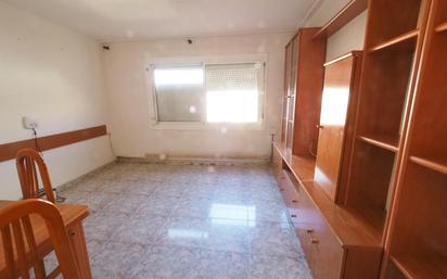 Bedroom of Flat for sale in Mataró