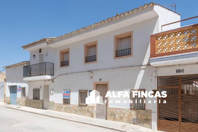 Casa-chalet en Venta en Parrilla, 14 en El Picazo