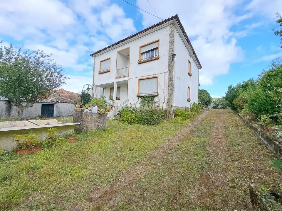 Houses for sale in Boiro  with Private garden and Balcony