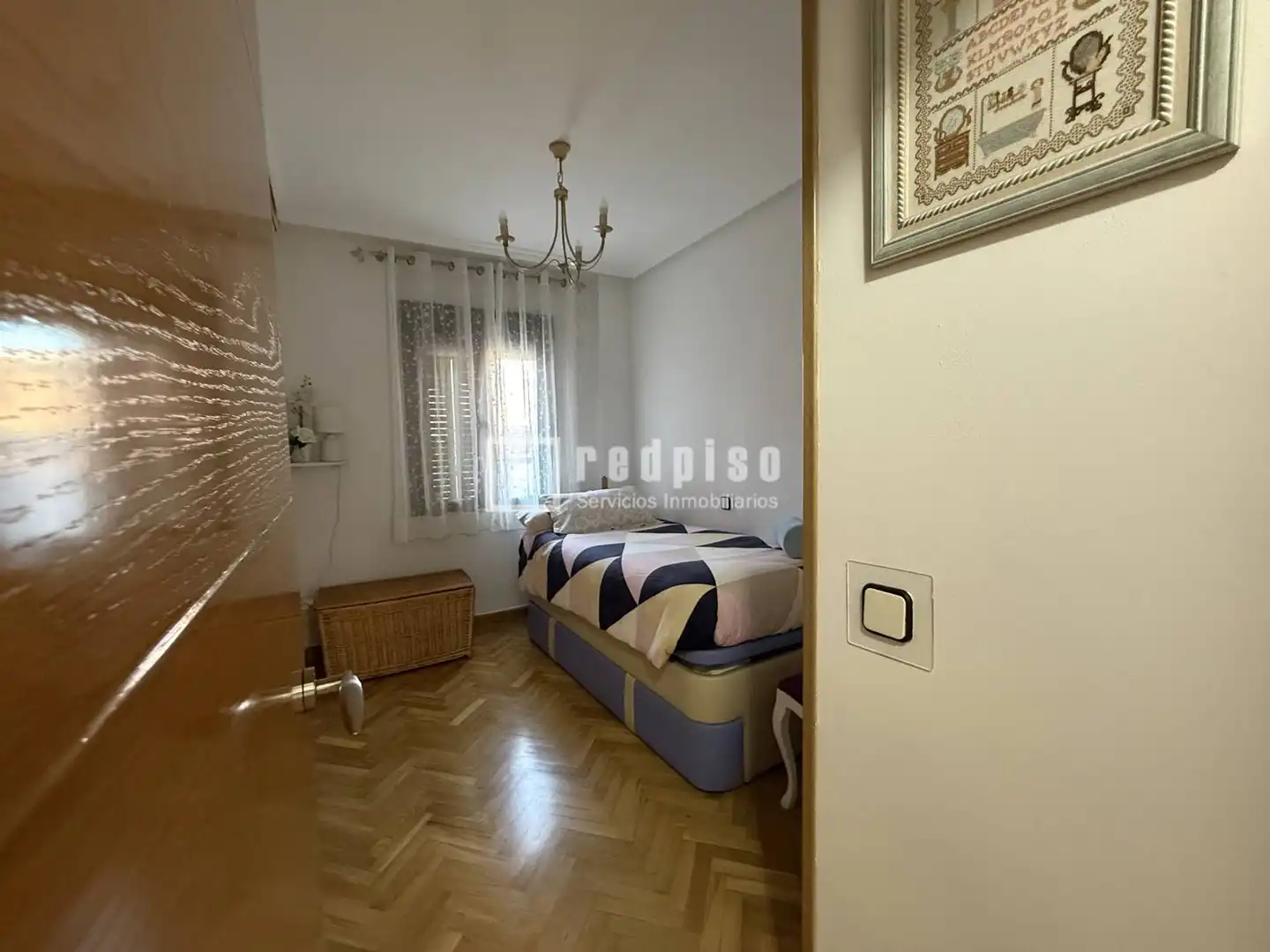 Bedroom of Flat for sale in Villa de Vallecas