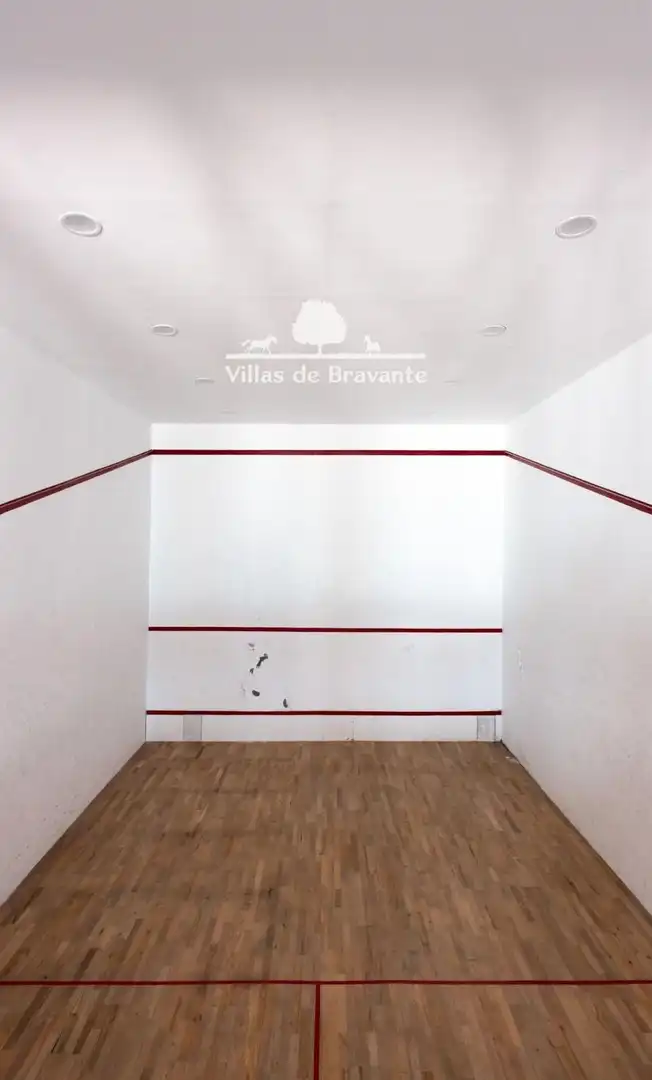 Vista exterior de Dúplex en venta en Marbella con Aire acondicionado, Calefacción y Parquet