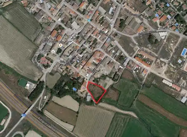 Residential zum Verkauf in Nuez de Ebro