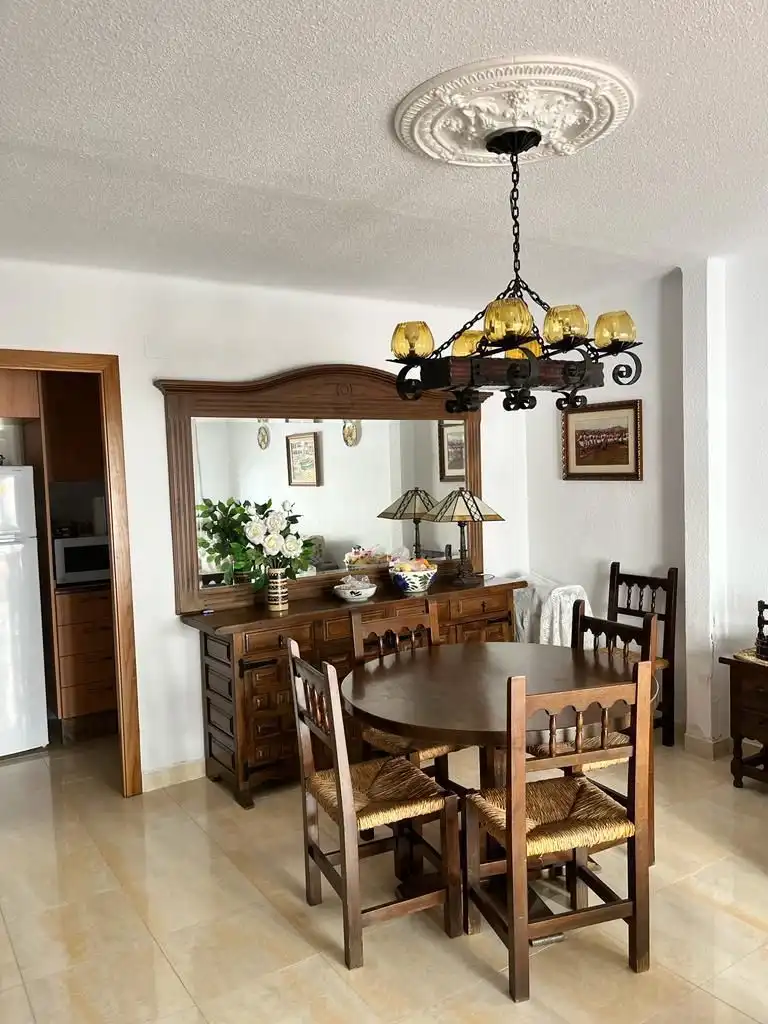 Menjador de Casa adosada en venda en Peñíscola / Peníscola amb Aire condicionat