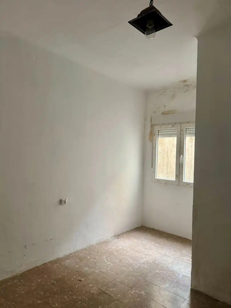 Schlafzimmer von Gebäude zum Verkauf in Figueres