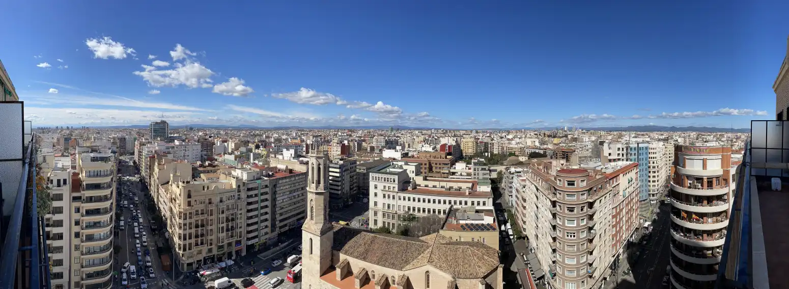 Vista exterior de Piso en venta en Valencia con Aire acondicionado, Parquet y Balcón