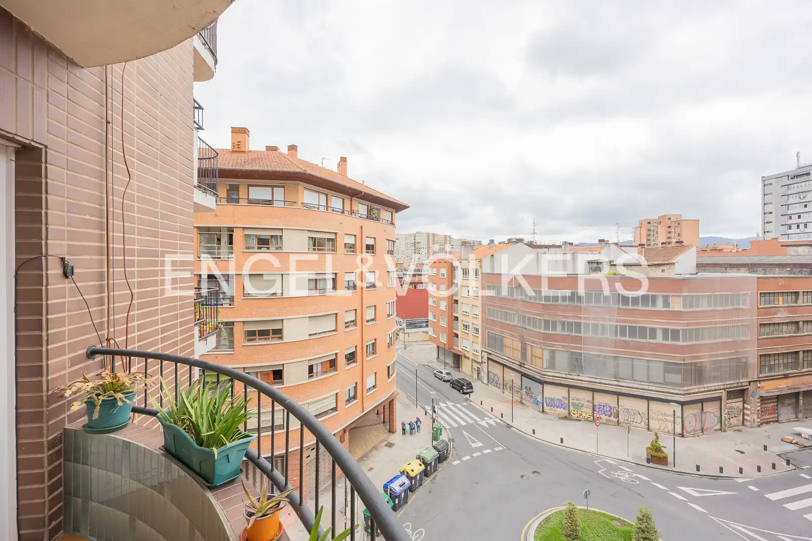 Vista exterior de Piso en venta en Bilbao  con Calefacción y Terraza