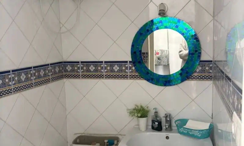 Badezimmer von Geschaftsraum zum Verkauf in Orihuela mit Klimaanlage und Möbliert