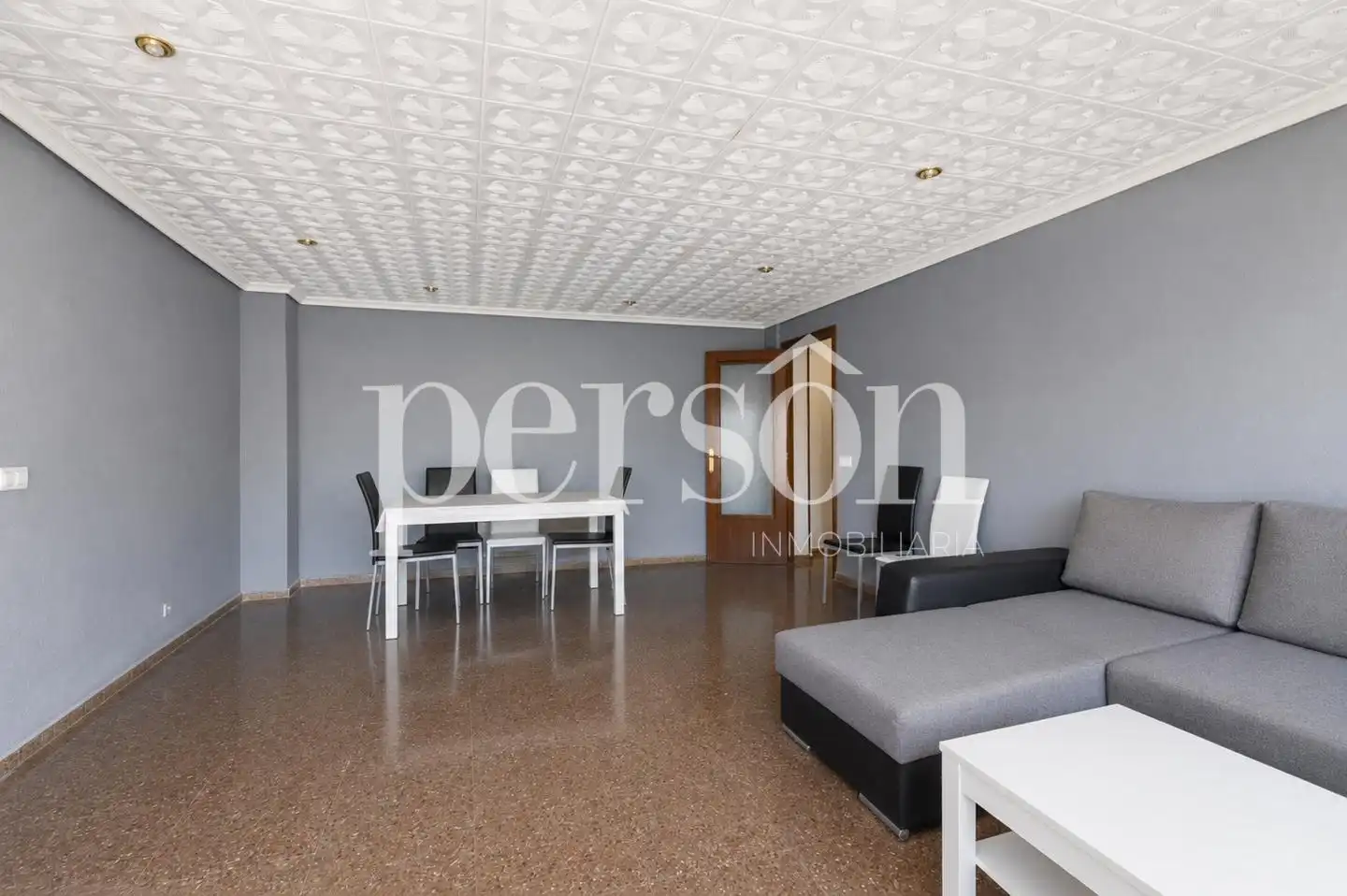 Sala d'estar de Pis en venda en Valencia amb Aire condicionat, Terrassa i Moblat