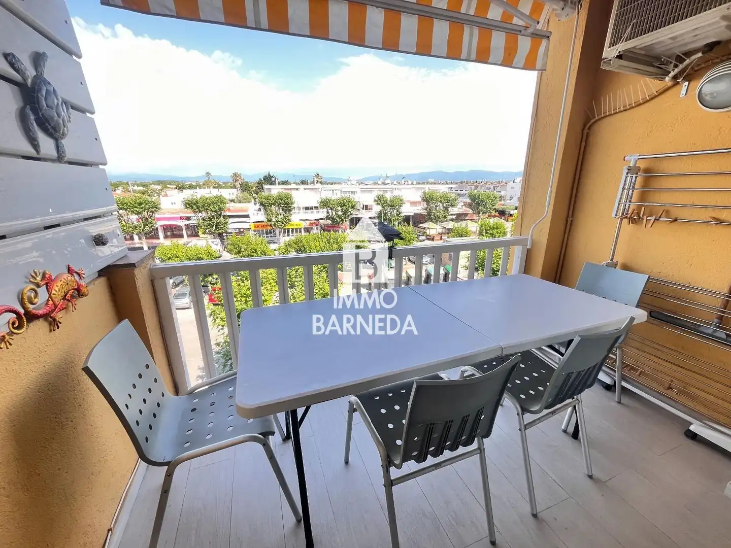 Vista exterior de Piso en venta en Empuriabrava con Aire acondicionado, Calefacción y Terraza