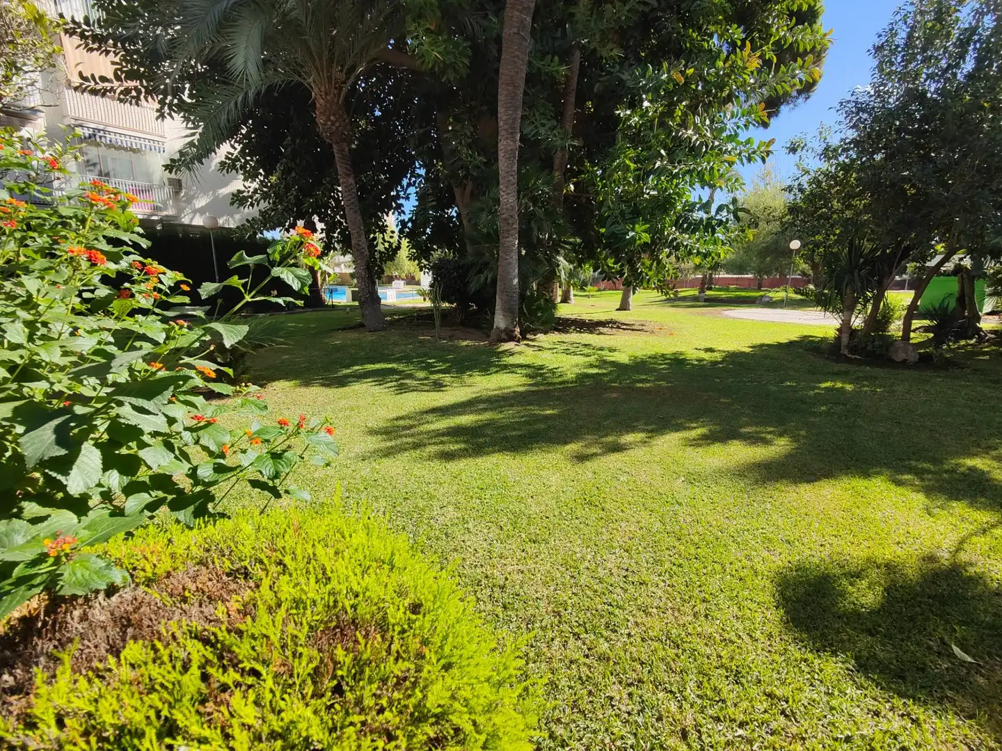Jardí de Pis en venda en Torremolinos amb Jardí privat, Terrassa i Piscina comunitària