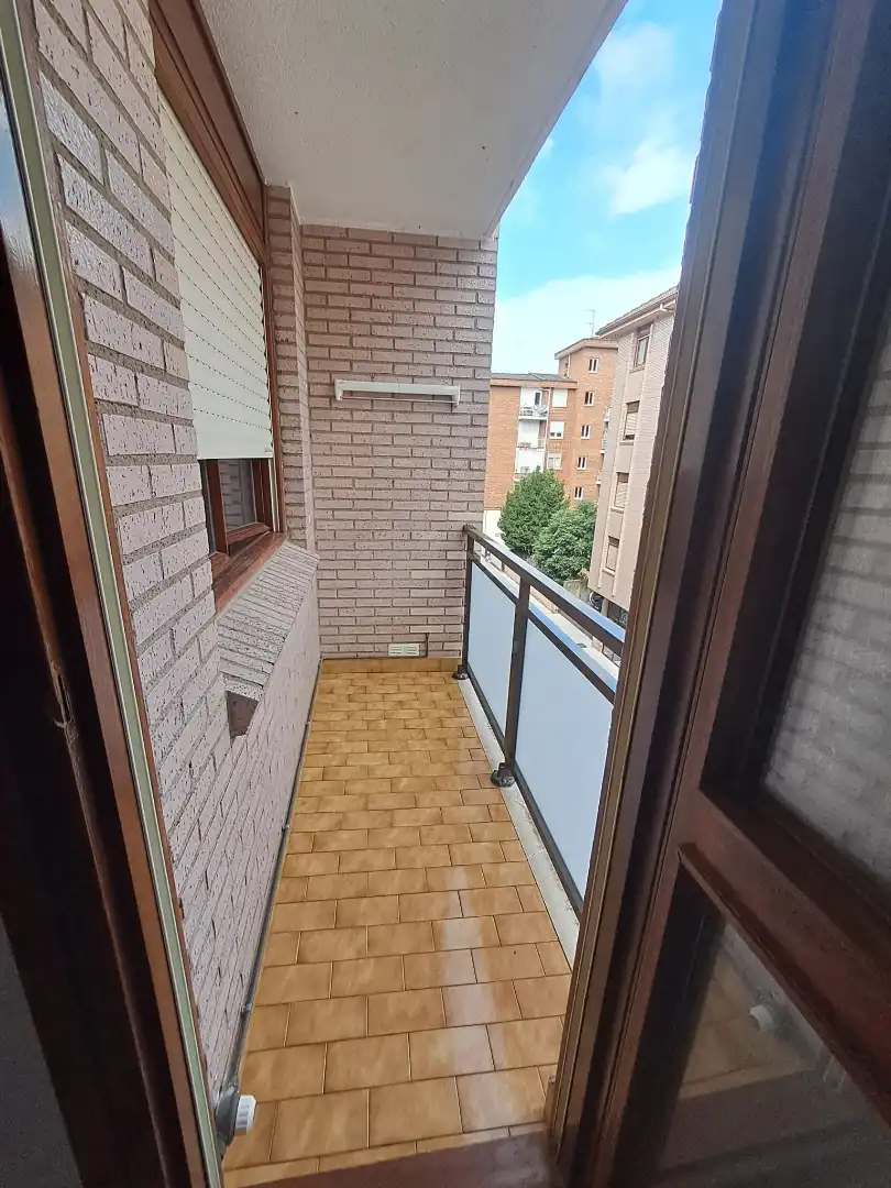 Terrassa de Apartament de lloguer en Santoña amb Terrassa i Moblat
