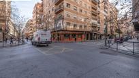 Vista exterior de Pis en venda en  Granada Capital amb Aire condicionat, Calefacció i Terrassa