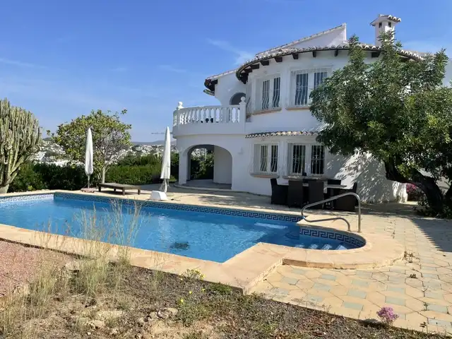 Maison avec jardin à vendre à Casco Urbano