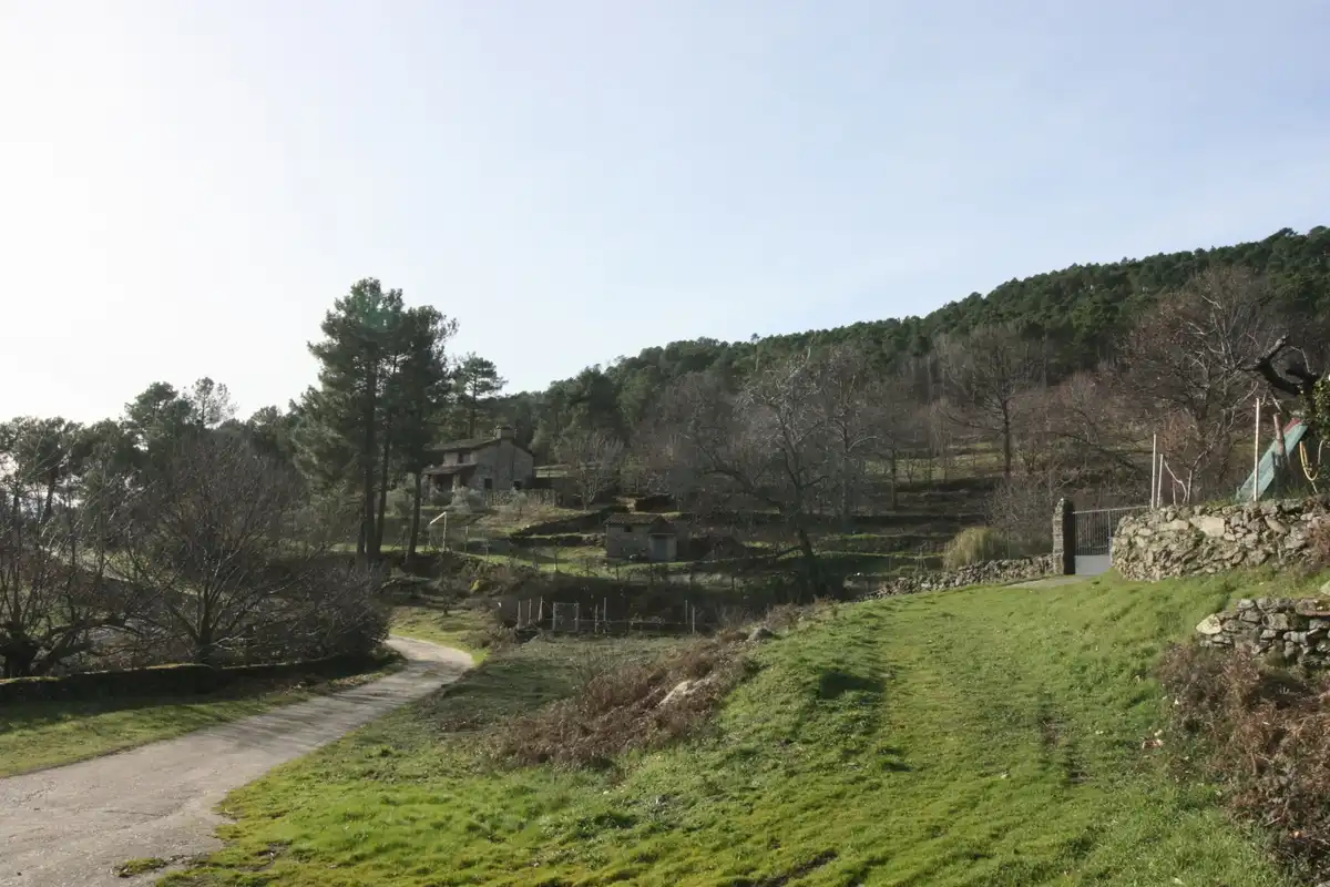 Country homes for sale in Guisando  with Heating, Private garden and Terrace
