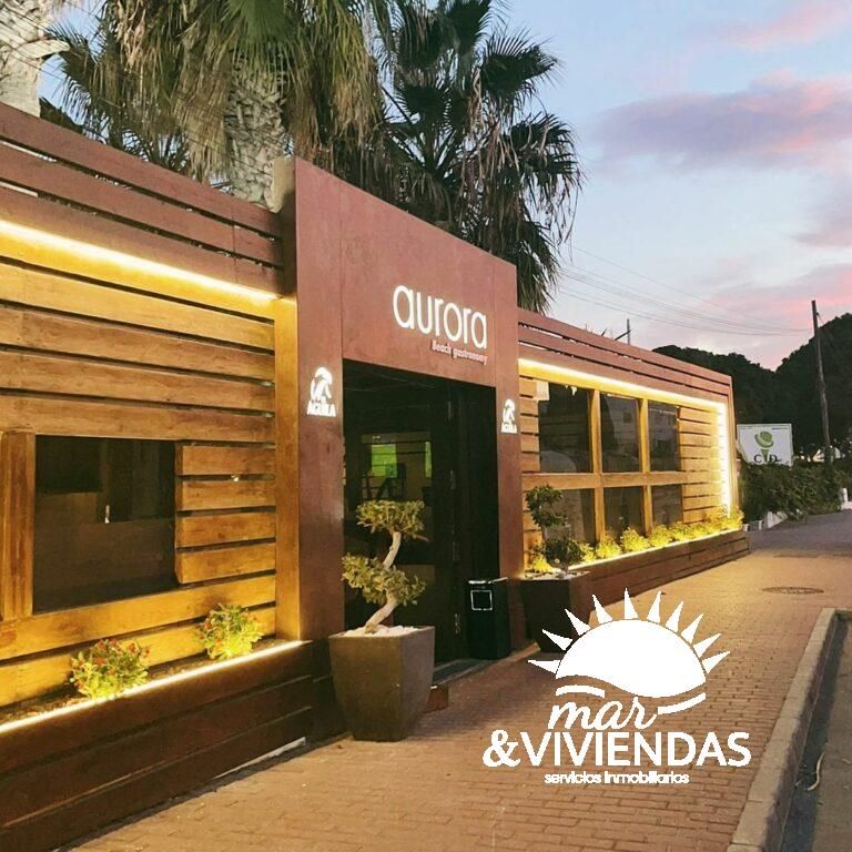 Local en traspaso en Mojácar con Amueblado y Alarma