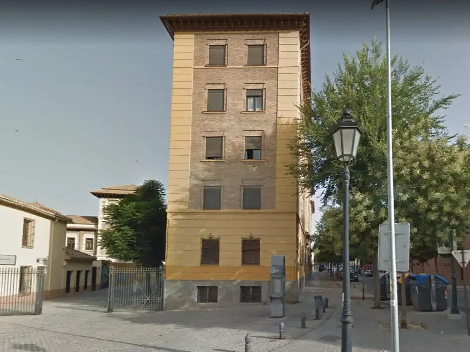 Pis amb ascensor de lloguer a Avenida Capitán Moreno 1, imagen 14