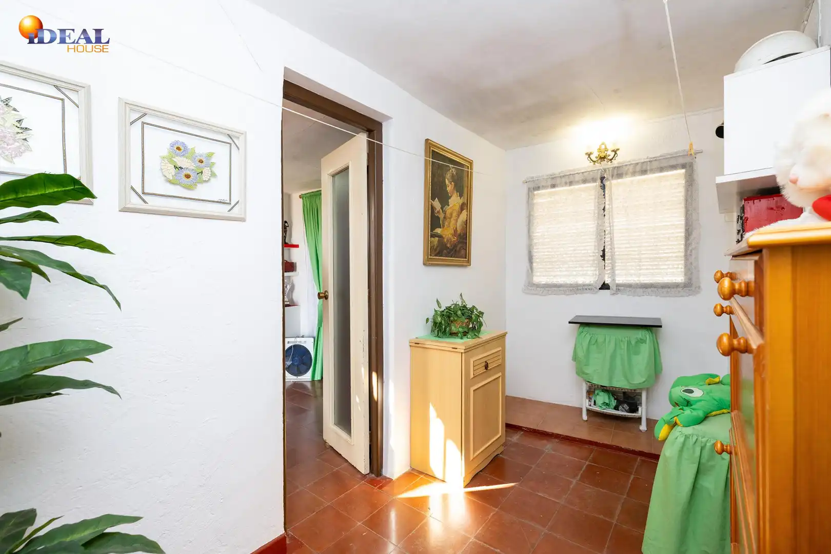 Einfamilien-Reihenhaus zum Verkauf in Calle de Nazar, Loja