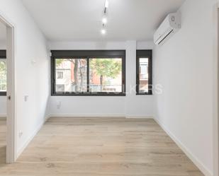 Dormitori de Apartament en venda en  Barcelona Capital amb Aire condicionat i Calefacció