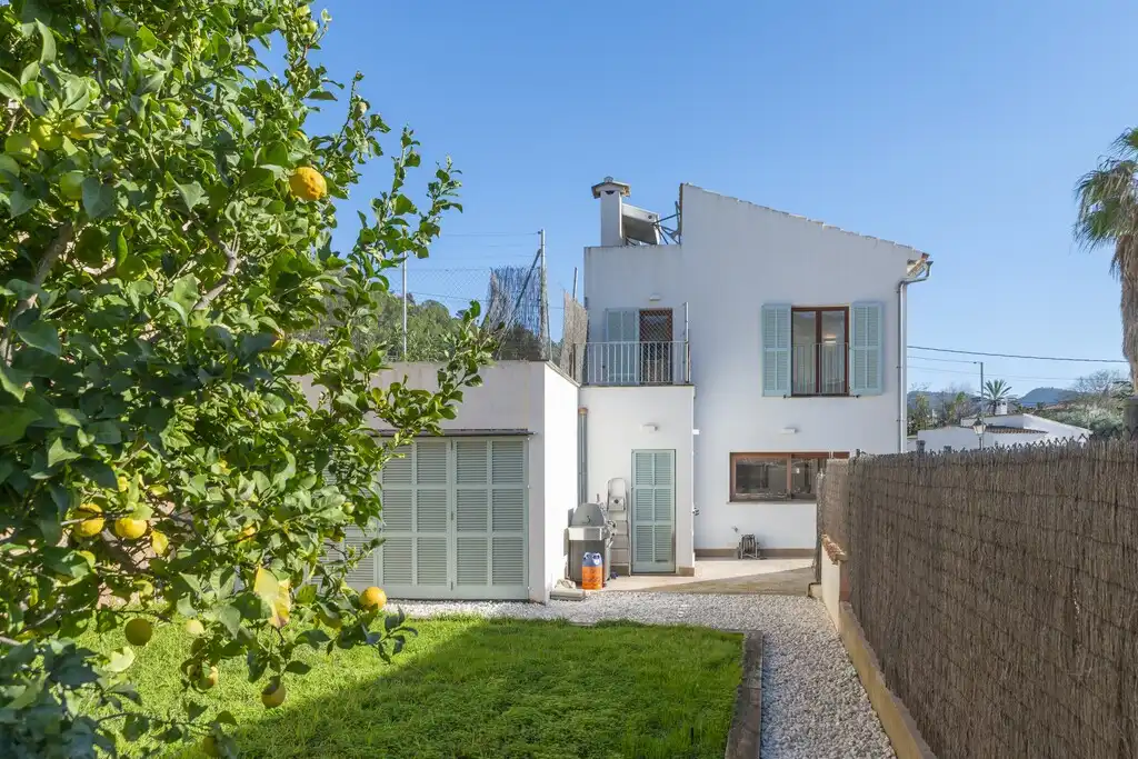 Vista exterior de Finca rústica en venta en Calvià con Aire acondicionado, Calefacción y Balcón