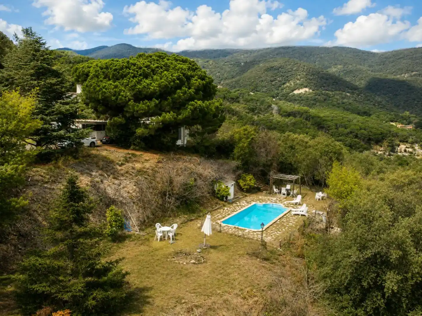 Jardí de Finca rústica en venda en Sant Iscle de Vallalta amb Aire condicionat, Piscina i Balcó