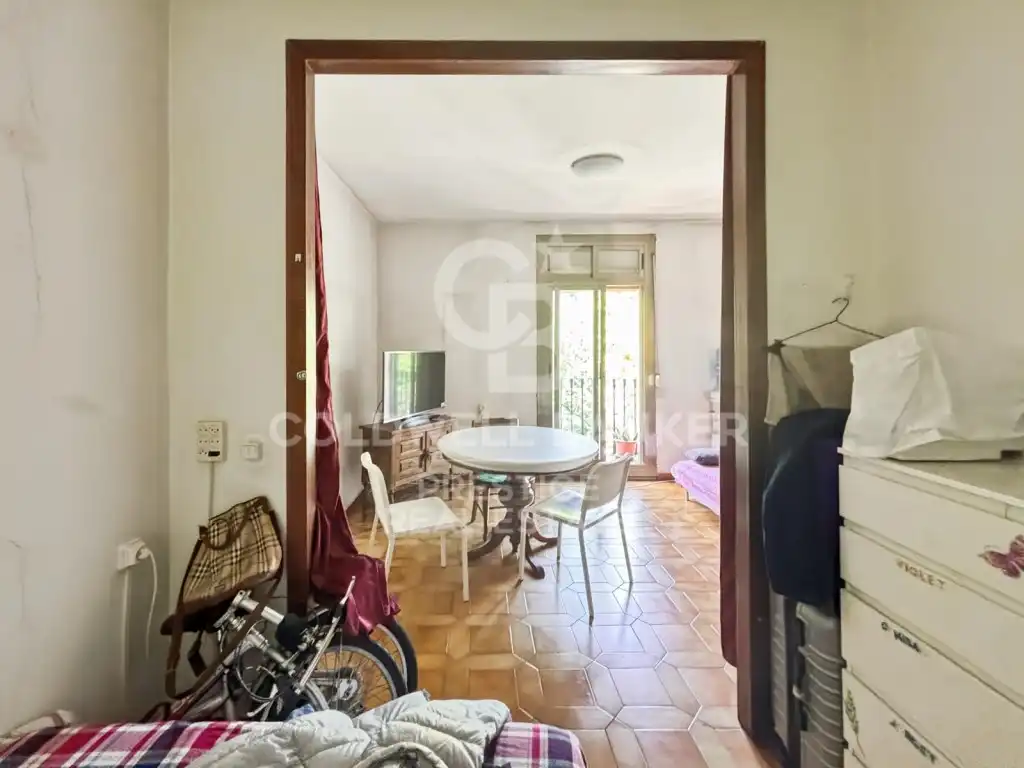 Wohnzimmer von Wohnung zum Verkauf in Barcelona mit Balkon