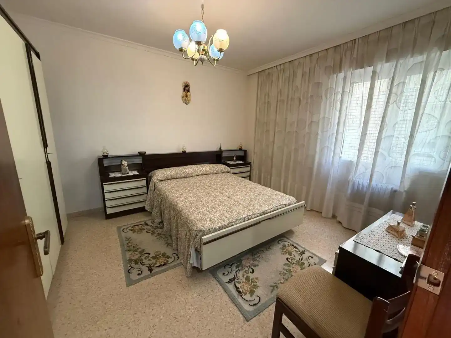 Schlafzimmer von Wohnung zum Verkauf in Toro mit Balkon