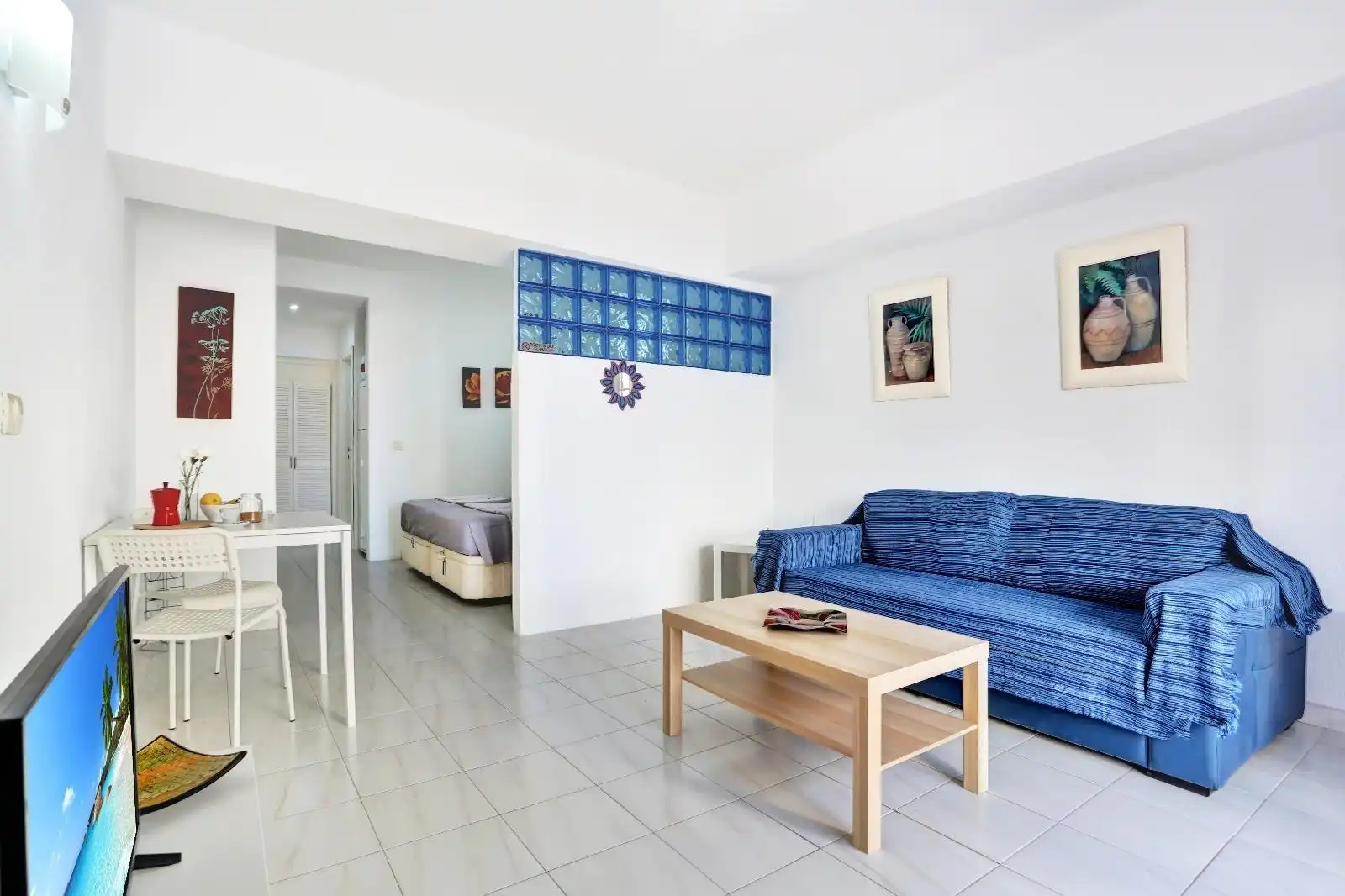 Living room of Study for rent in Arona  with Terrace, Furnished and Community pool