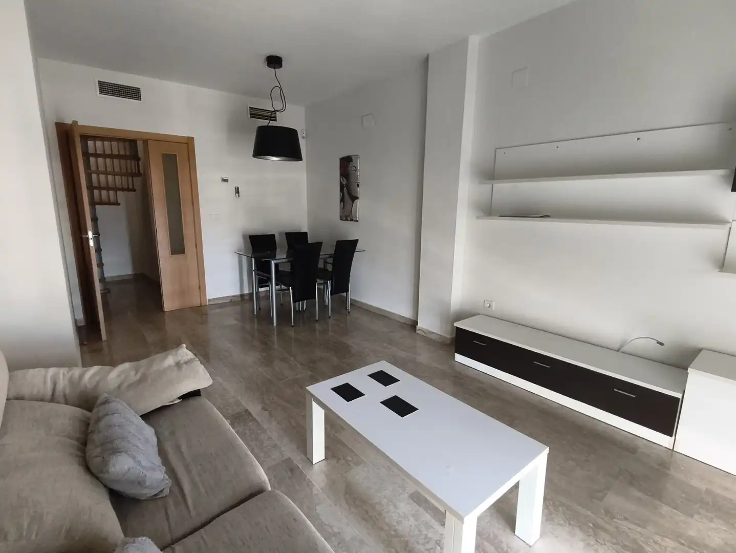 Sala de estar de Piso de alquiler en Aljaraque con Aire acondicionado y Amueblado
