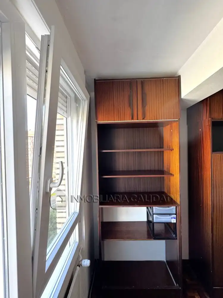 Bedroom of Flat for rent in Burgos  with Heating, Terrace and Furnished