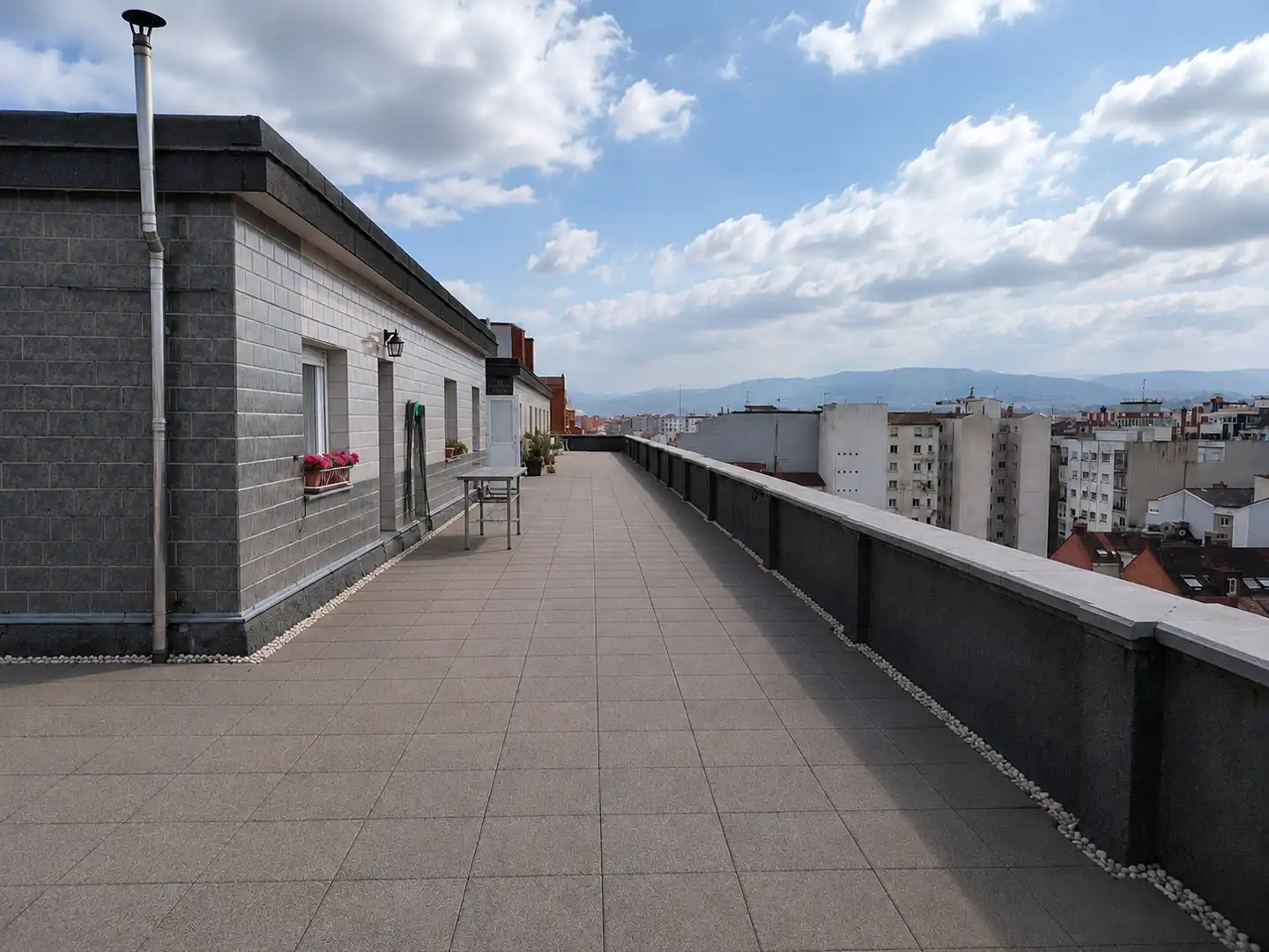 Ático de alquiler en Calle Ezcurdia, La Arena