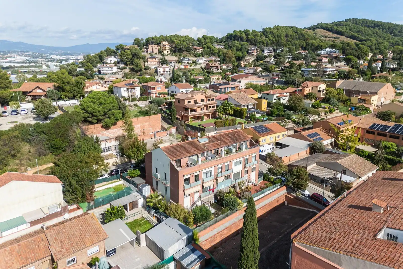 Vista exterior de Dúplex en venda en Martorelles, Barcelona