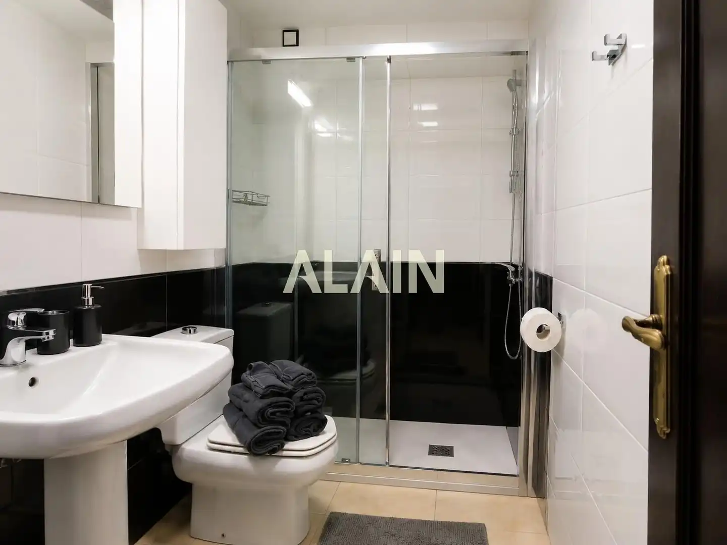 Baño de Casa o chalet en venta en Valencia con Aire acondicionado, Calefacción y Terraza