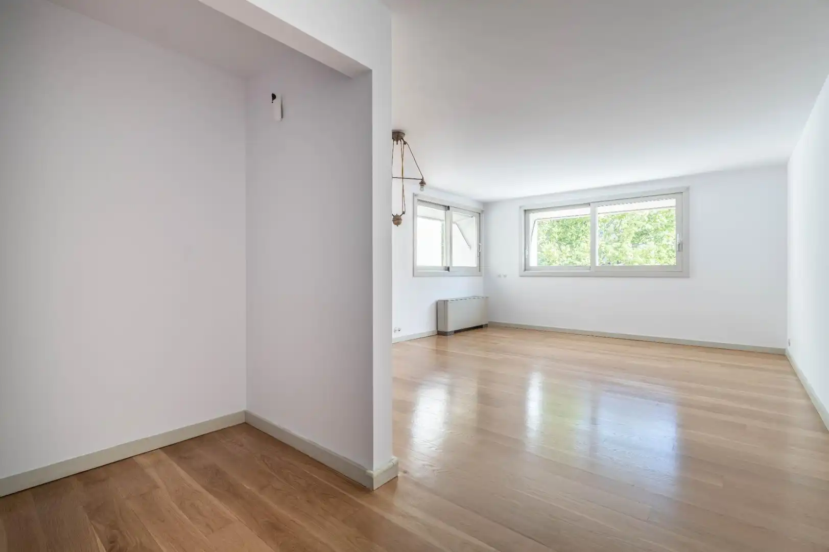 Sala de estar de Piso en venta en Granada con Calefacción, Parquet y Alarma
