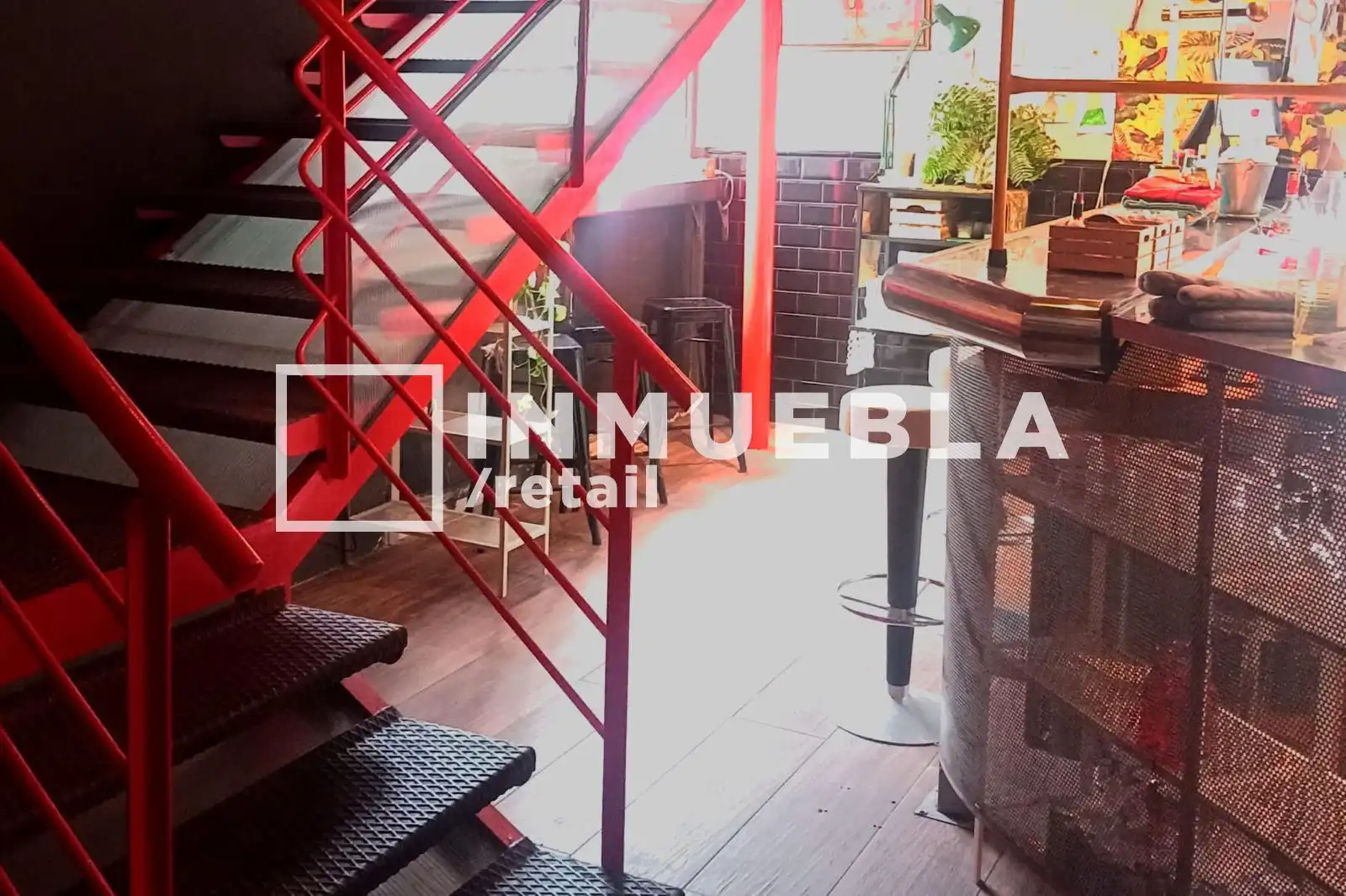 Commercial properties for transfer in Barcelona  with Air Conditioner, Terrace and Furnished