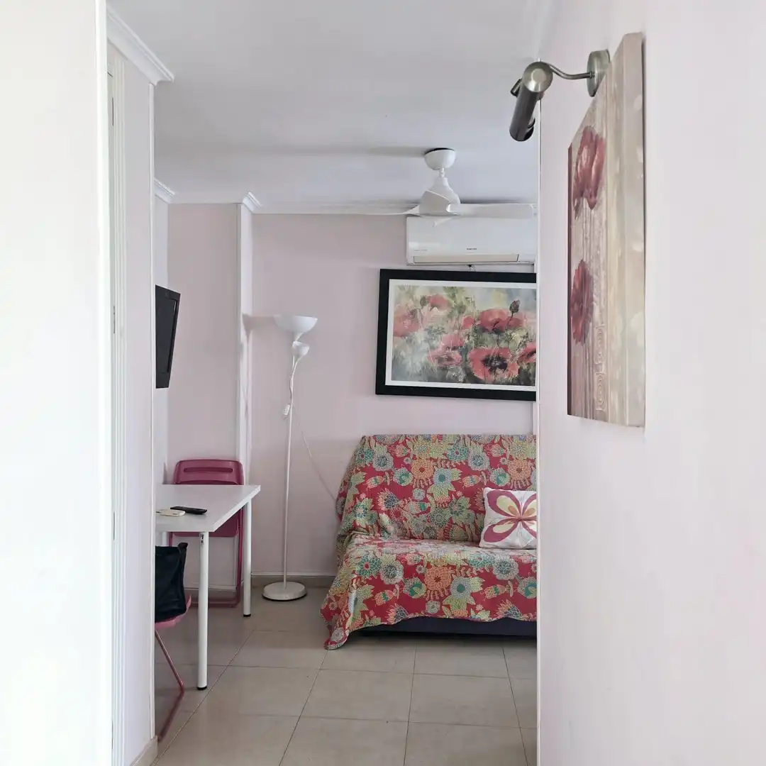 Bedroom of Attic for sale in Benidorm  with Air Conditioner, Terrace and Furnished