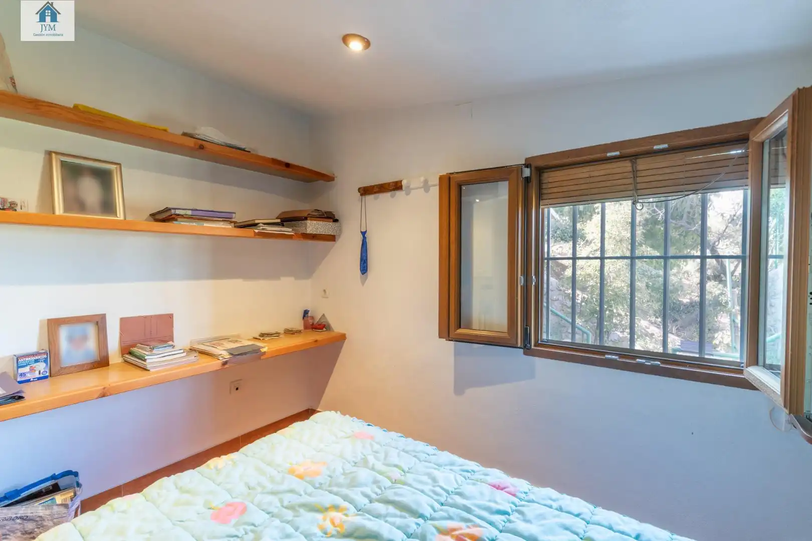 Habitación de Casa o chalet en venta en Dílar con Aire acondicionado, Calefacción y Jardín privado