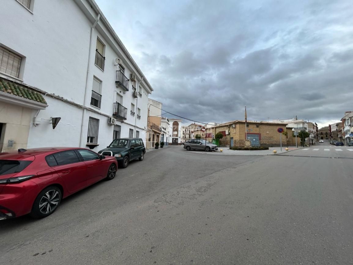 Vista exterior de Pis en venda en Rus