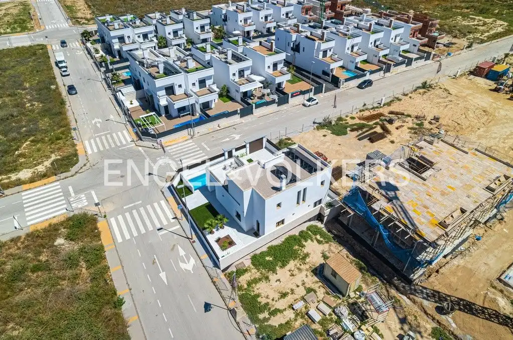 Casa amb terrassa en venda a Desamparados - Hurchillo - Torremendo, imagen 53