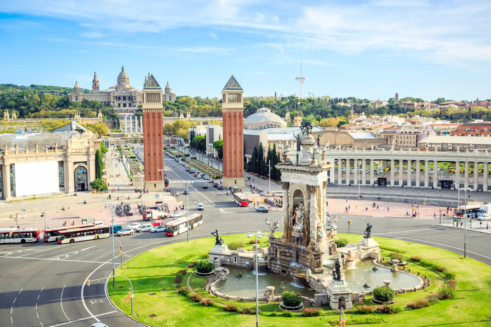 Außenansicht von Erdgeschoss zum Verkauf in Barcelona mit Klimaanlage, Heizung und Ofen