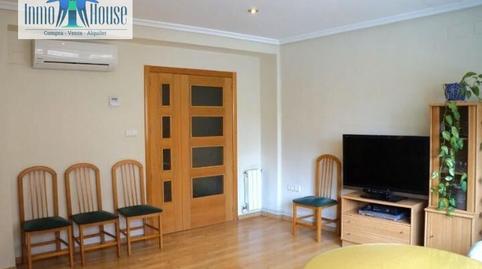 Foto 2 de Pis en venda a Industria, Albacete