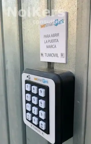 Parking de Nave industrial de alquiler en L'Hospitalet de Llobregat con Calefacción y Alarma