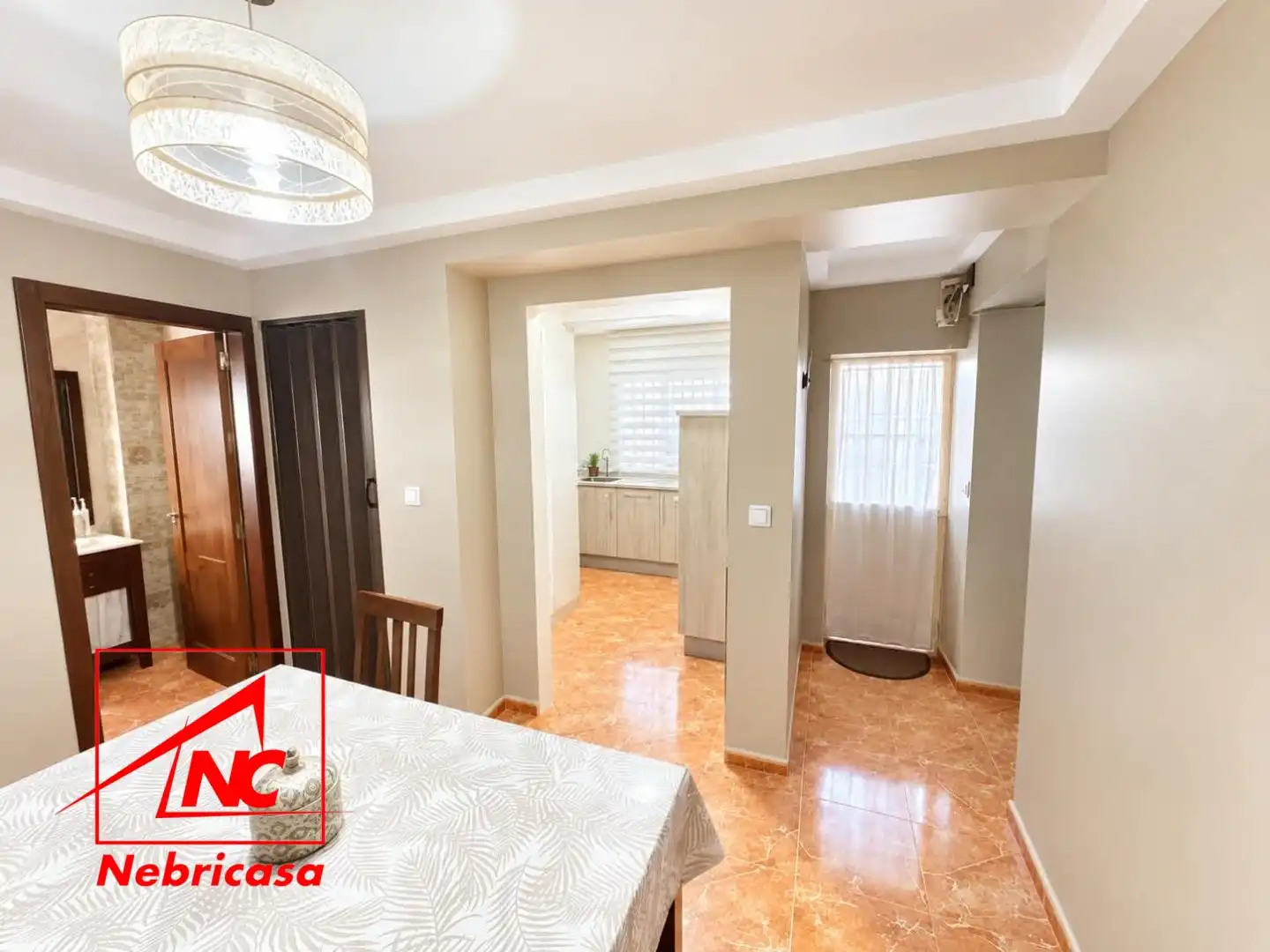 Casa en venda a Las Cabezas de San Juan, imagen 2