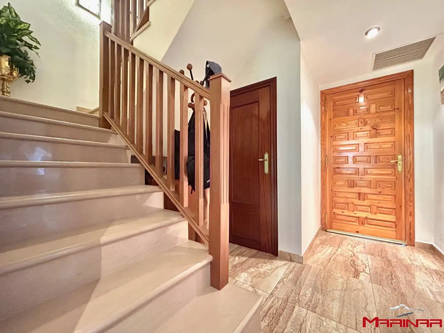 Casa adosada en venta en Seseña con Aire acondicionado, Calefacción y Jardín privado