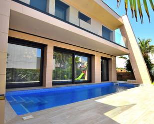 Swimming pool of House or chalet for sale in Cambrils  with Air Conditioner, Private garden and Parquet flooring