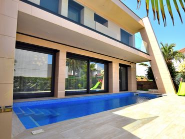 Haus mit Balkon zum Verkauf in Ardiaca - La Llosa