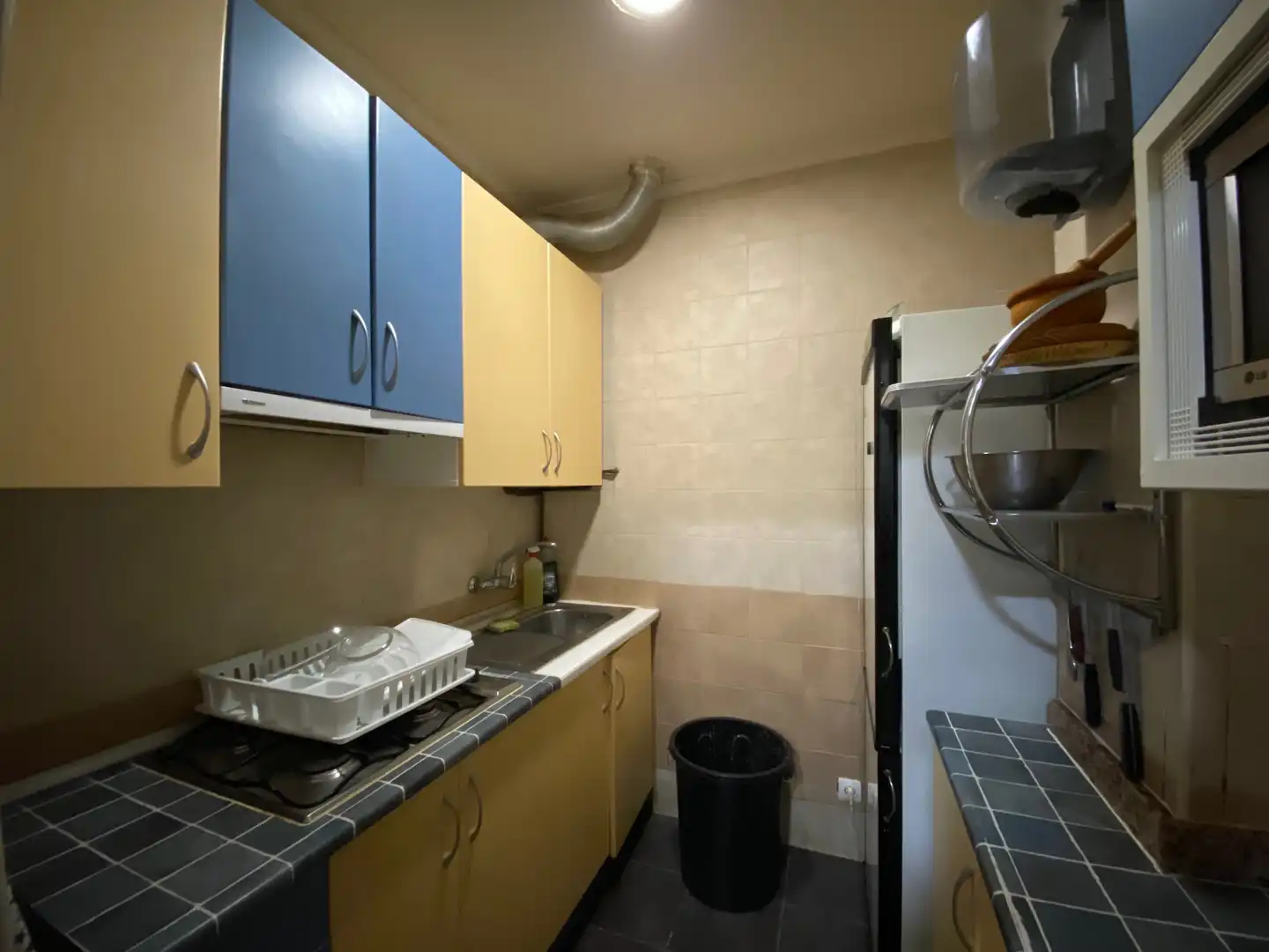 Kitchen of Commercial properties for sale in Valladolid  with Heating and Furnished