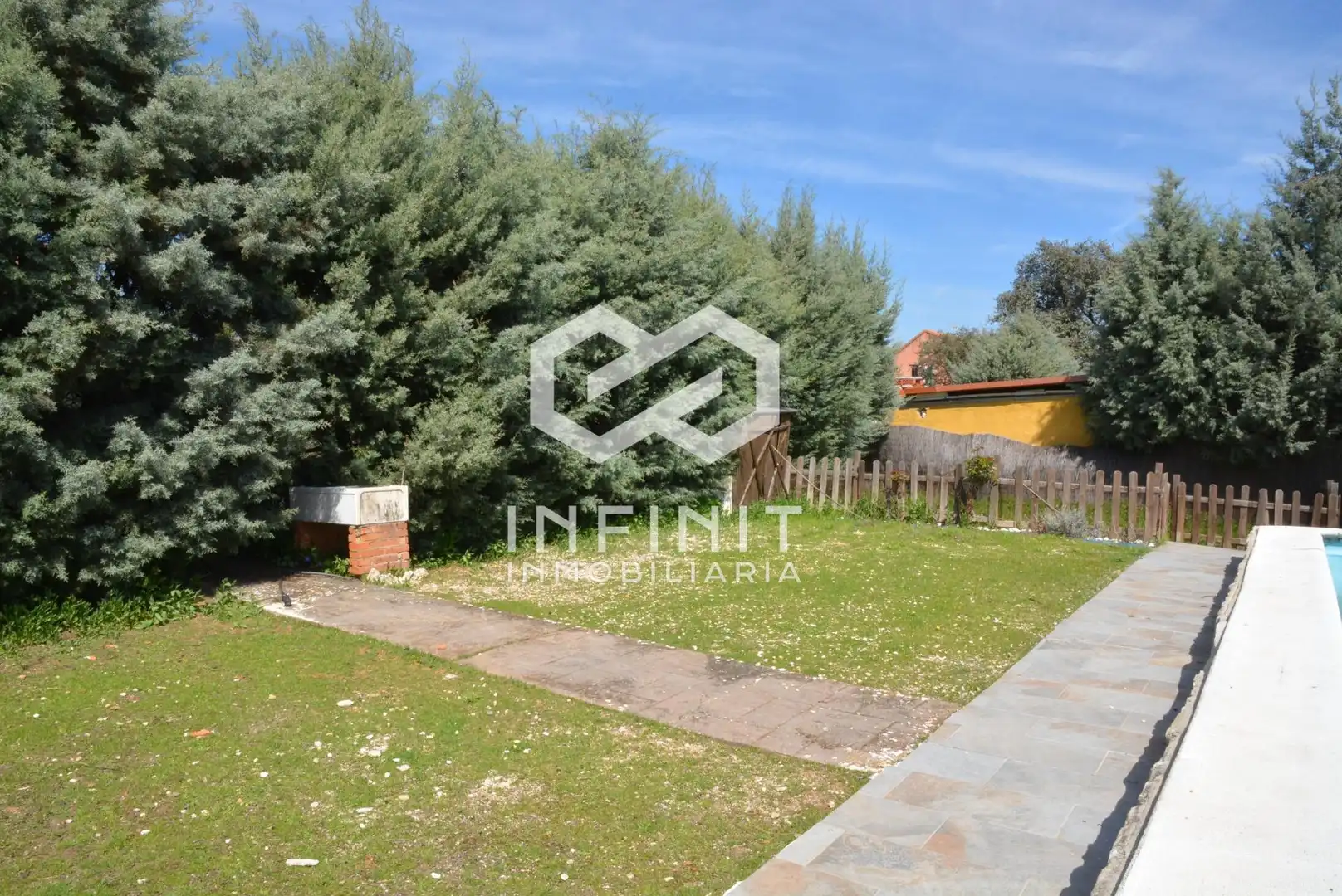 Casa o chalet en venta en Valdeaveruelo con Calefacción, Jardín privado y Terraza