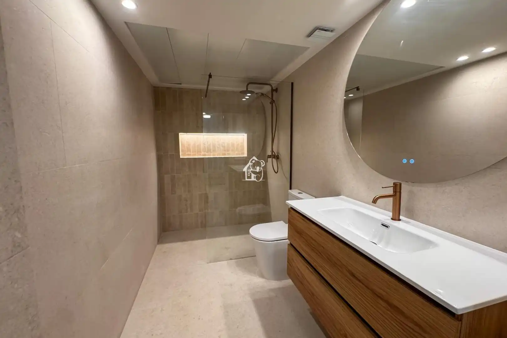 Badezimmer von Einfamilien-Reihenhaus zur Miete in Orihuela mit Klimaanlage, Terrasse und Abstellraum