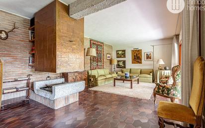 Living room of House or chalet for sale in Hoyo de Manzanares  with Heating, Private garden and Terrace